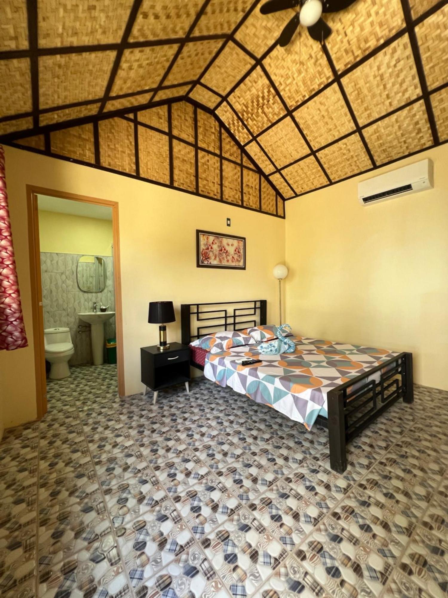 Bamboo Paradise Beach Resort Argao Esterno foto